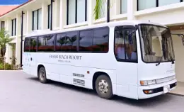 ビーチ行きシャトルバス
